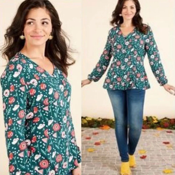 Matilda Jane | Yesteryear Once Upon A Time Poppy Tunic Top Floral - Picture 2 of 8